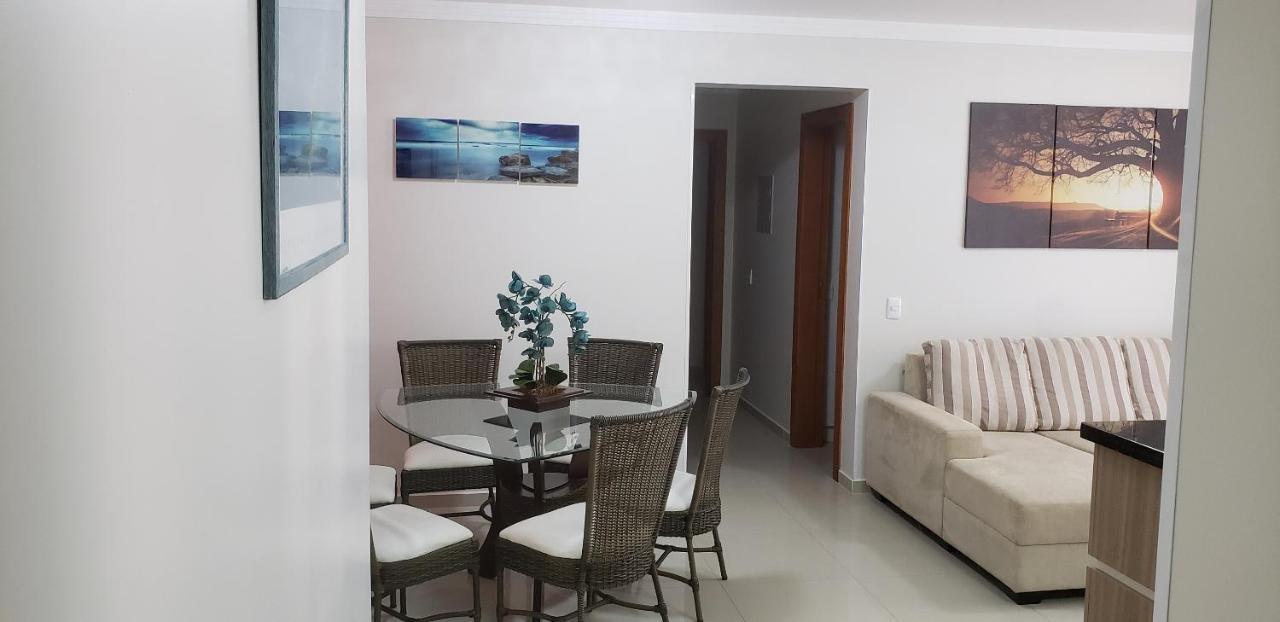 Excelente Apto 3 Quartos Em Bombas, 100 Metros Do Mar E 2 Vagas De Garagem Bombinhas Ngoại thất bức ảnh